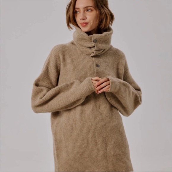 Nap Loungewear Raccoon Fur Sweater - Picture 3 of 12